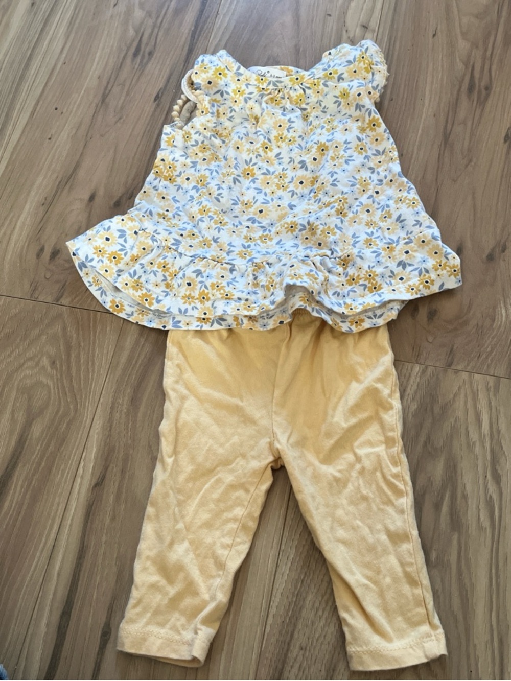 Baby Floral Peplum Top & Yellow Leggings Set